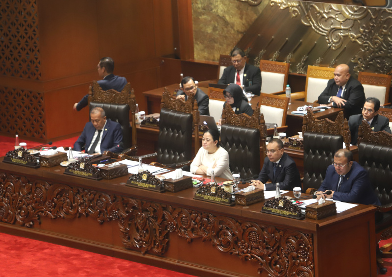 DPR Sahkan 10 RUU Kabupaten dan Kota menjadi UU (Ashar/SinPo.id)