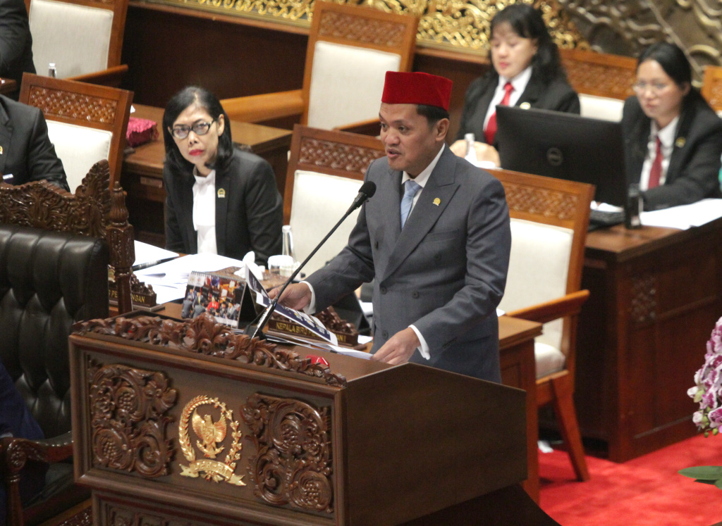 DPR menggelar Rapat Paripurna ke-8 mengesahkan RUU KUHAP menjadi UU (Ashar/SinPo.id)