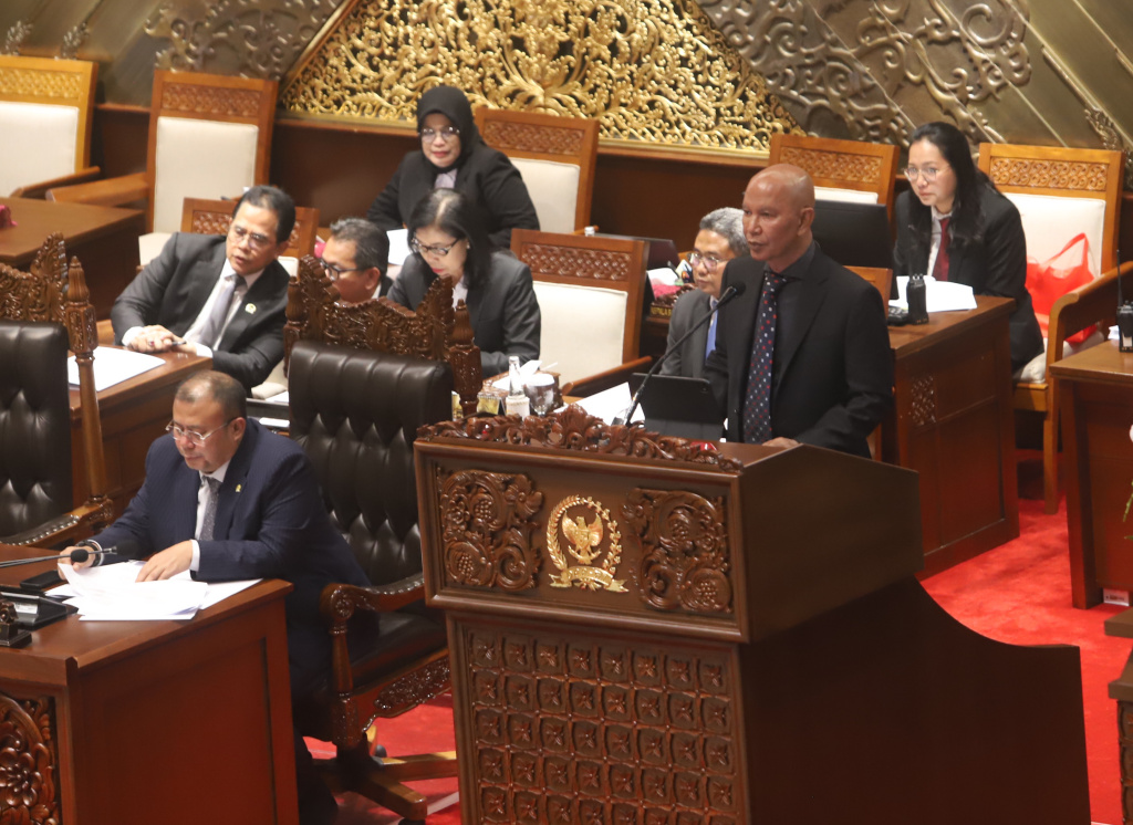 DPR sahkan RUU APBN 2026 menjadi UU APBN 2026 (Ashar/SinPo.id)