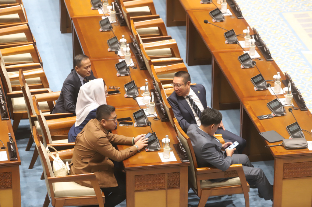 DPR gelar Rapat Paripurna ke-13 menyetujui 10 calon Dewan Pengawas BPJS Kesehatan Ketenagakerjaan periode 2026-2031