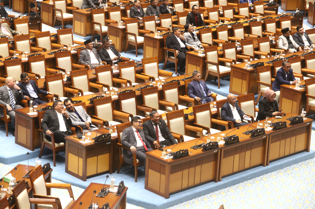 DPR gelar Rapat Paripurna ke-13 menyetujui 10 calon Dewan Pengawas BPJS Kesehatan Ketenagakerjaan periode 2026-2031