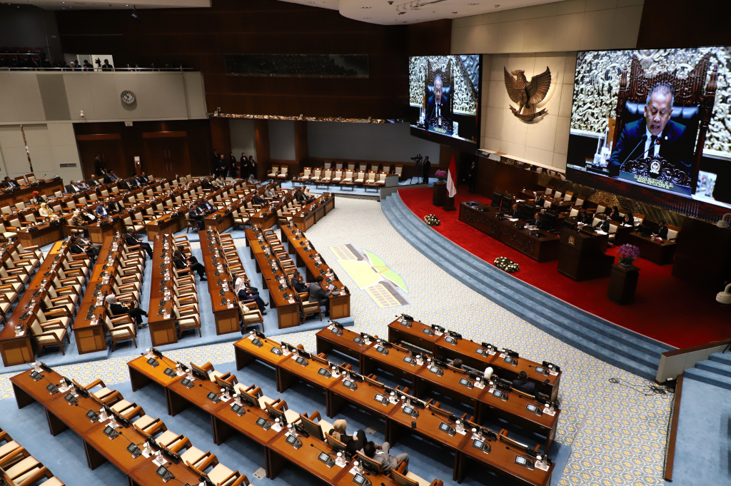 DPR gelar Rapat Paripurna ke-13 menyetujui 10 calon Dewan Pengawas BPJS Kesehatan Ketenagakerjaan periode 2026-2031