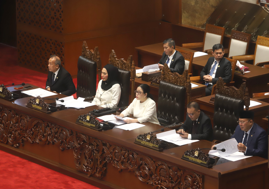 DPR Setujui Hibah Alpalhankam Kapal Patroli dari Jepang senilai 1,9 Miliar Yen (Ashar/SinPo.id)