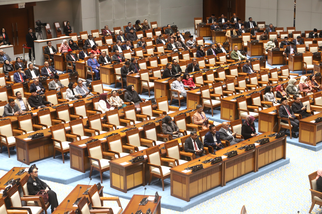 DPR Setujui Hibah Alpalhankam Kapal Patroli dari Jepang senilai 1,9 Miliar Yen (Ashar/SinPo.id)