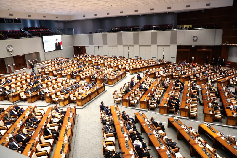 DPR gelar rapat paripurna mengesahkan Revisi Undang-Undang DKJ menjadi Undang-Undang (Ashar/SinPo.id)