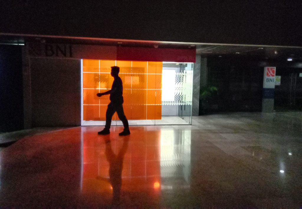 DPR mendukung pemerintah dalam kegiatan efisiensi energi dengan membatasi penggunaan listrik (Ashar/SinPo.id)