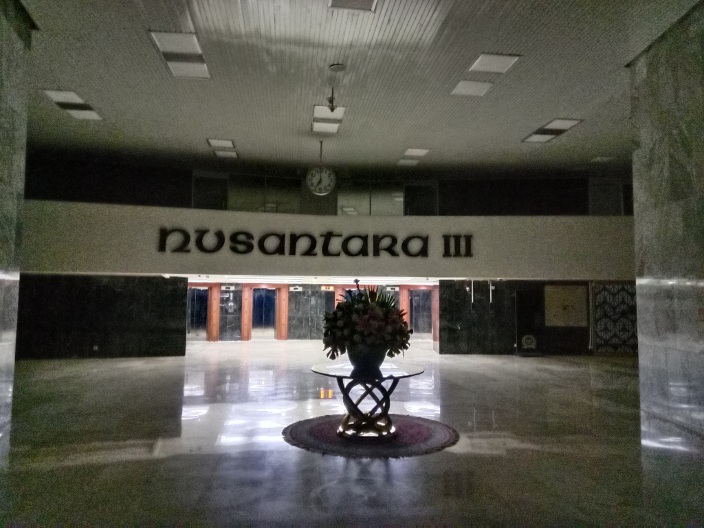 DPR mendukung pemerintah dalam kegiatan efisiensi energi dengan membatasi penggunaan listrik (Ashar/SinPo.id)