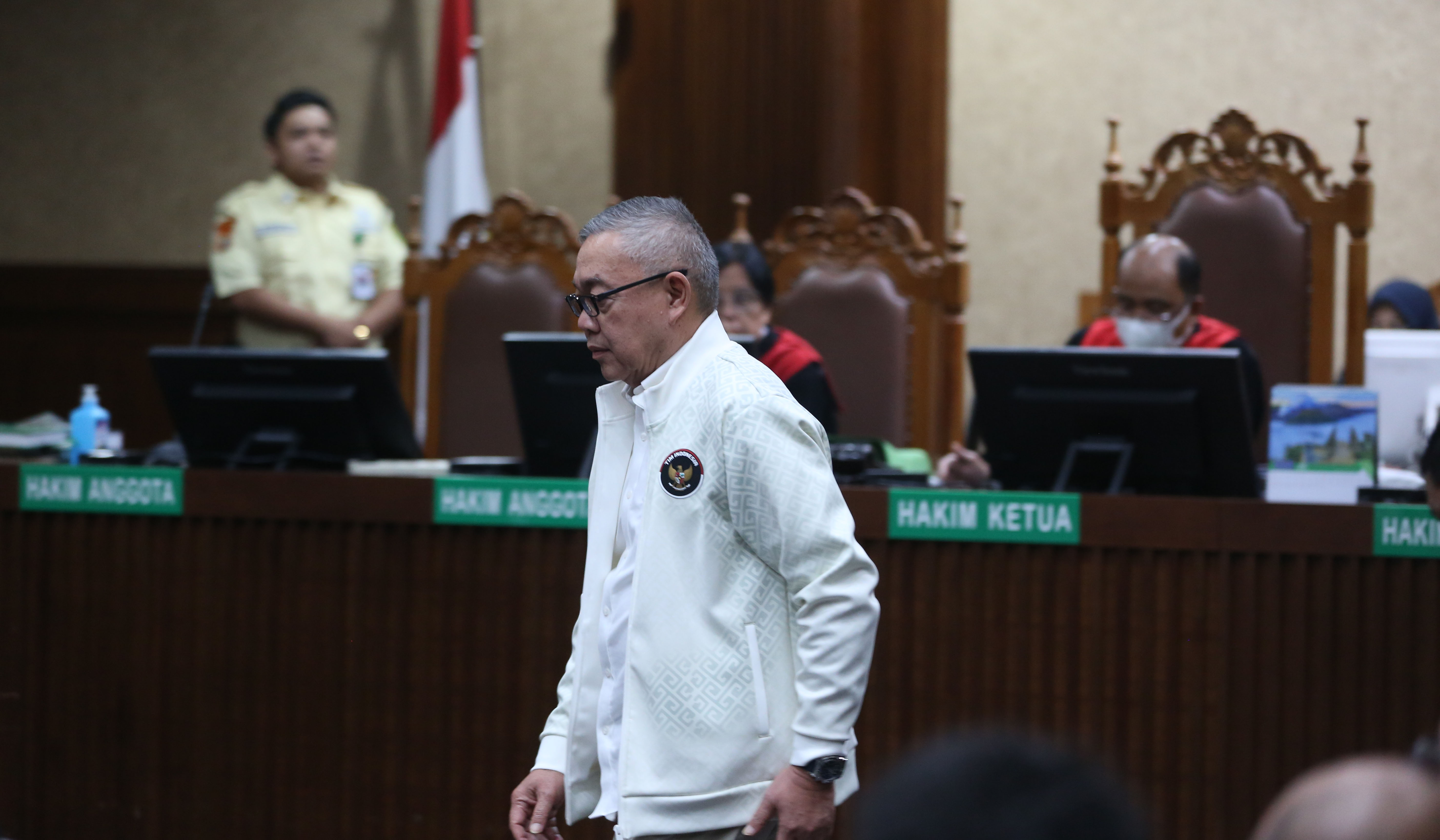 Sidang vonis korupsi LNG. (Agus Priatna/SinPo.id)