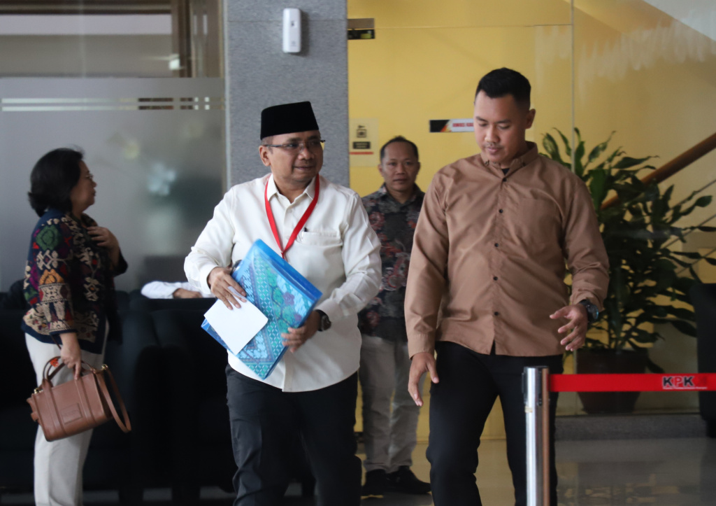 Eks Menteri Agama Yaqut Cholil Qoumas menjalani pemeriksaan sebagai saksi terkait dugaan kasus Kouta haji (Ashar/SinPo.id)