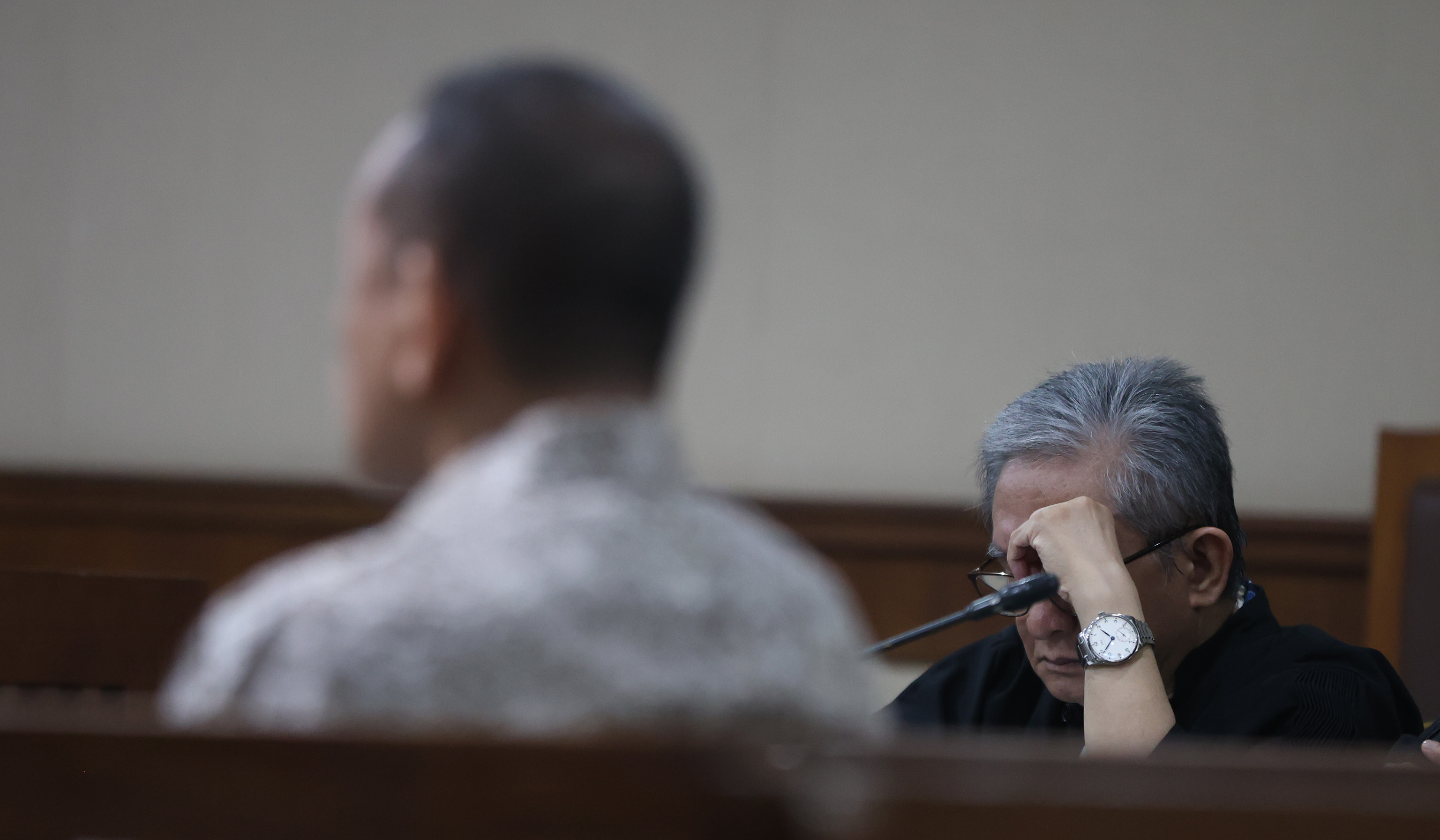 Nurhadi saat menjalani sidang vonis di PN Tipikor. (Agus Priatna/SinPo.id)