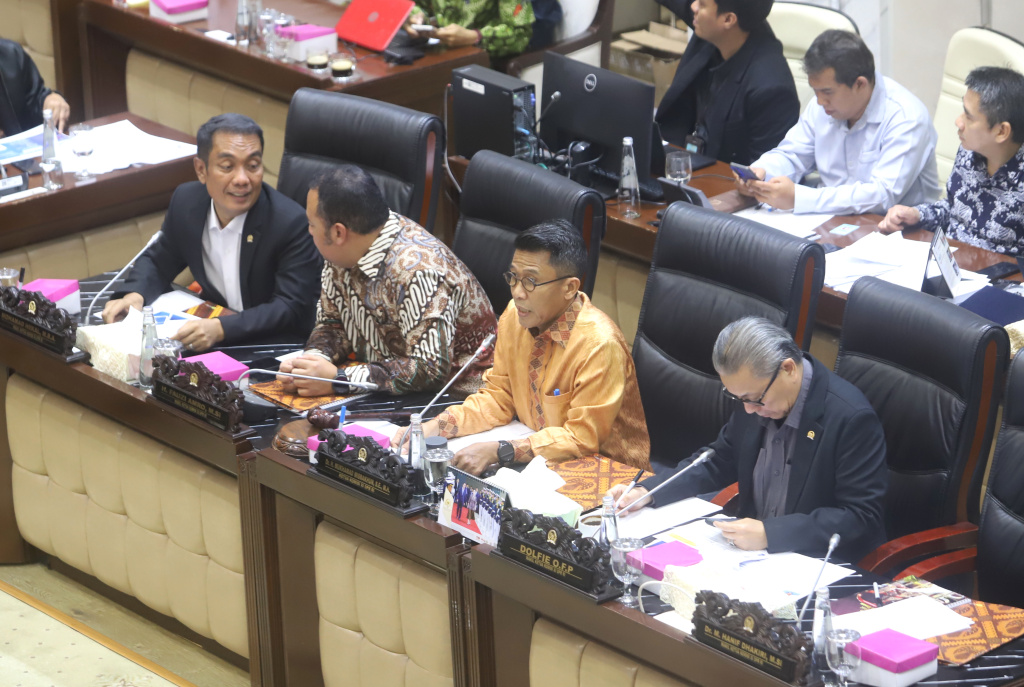 Komisi XI DPR gelar fit and proper test Calon Deputi Gubernur BI (Ashar/SinPo.id)