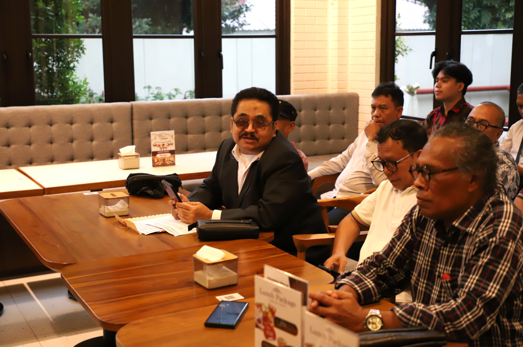 Forum Sinergi Komunitas Merah Putih akan melakukan tindakan tegas melaporkan ke ranah hukum pernyataan ceroboh Walikota Denpasar terkait penonaktifan PBI JK pada Desile 6-10 (Ashar/SinPo.id)