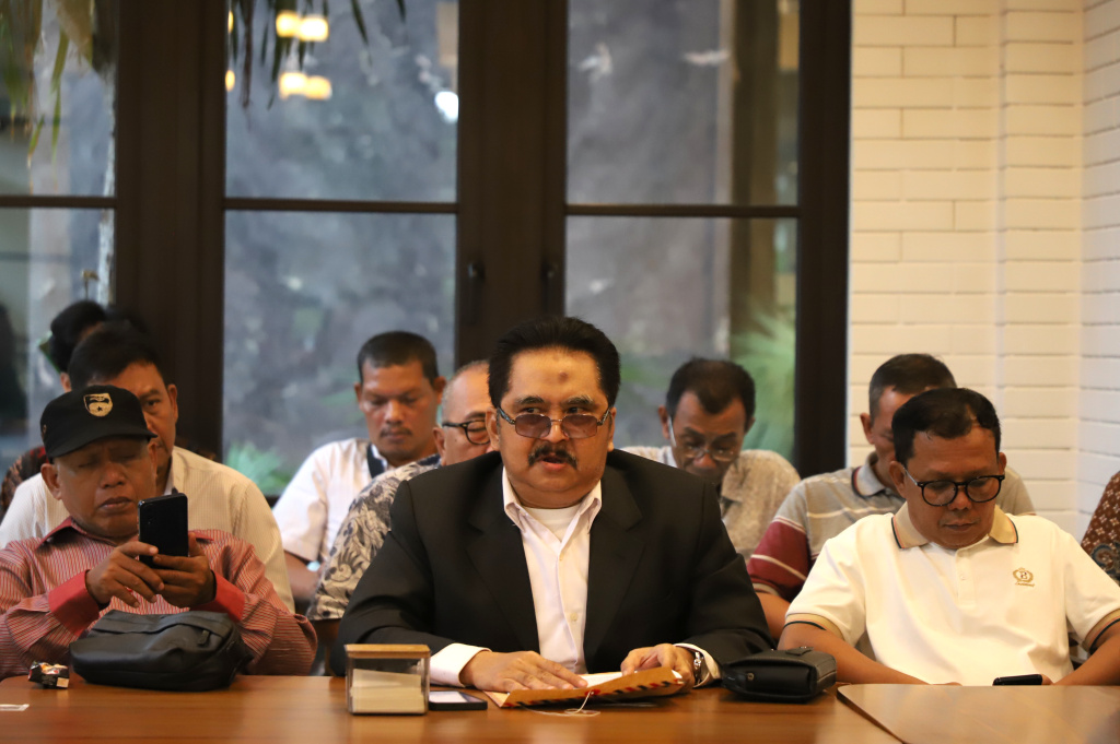 Forum Sinergi Komunitas Merah Putih akan melakukan tindakan tegas melaporkan ke ranah hukum pernyataan ceroboh Walikota Denpasar terkait penonaktifan PBI JK pada Desile 6-10 (Ashar/SinPo.id)