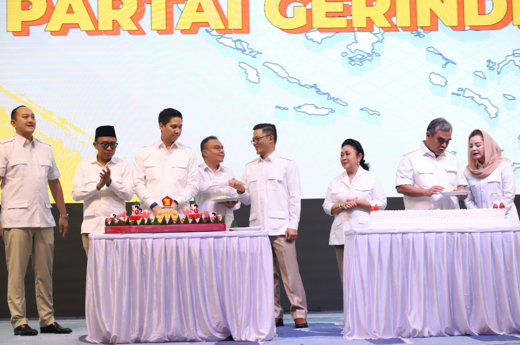 Fraksi Gerindra DPR merayakan HUT ke-18 Partai Gerindra di Gedung Nusantara IV (Ashar/SinPo.id)