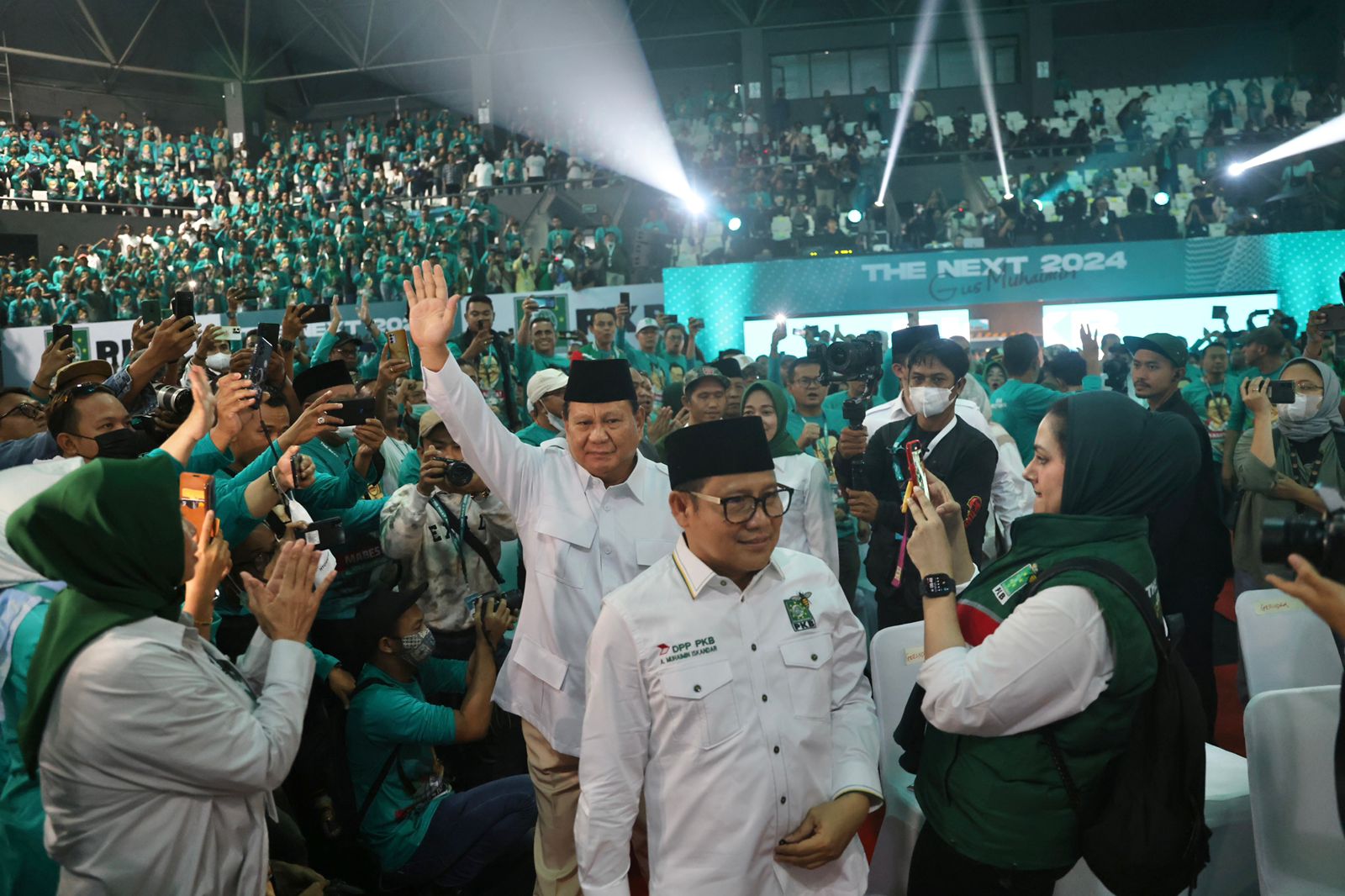 Ketua Umum Gerindra Pak Bowo dan Ketua Umum PKB Gus Muhaimin bekerja sama untuk menjadi penyejuk di perpolitikan Indonesia (Ashar/SinPo.id)