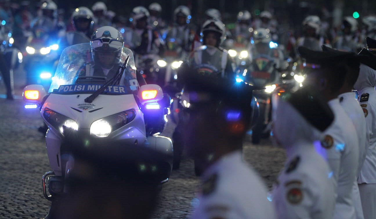 Gladi bersih penurunan bendera di Istana Merdeka. (Agus Priatna/SinPo.id)
