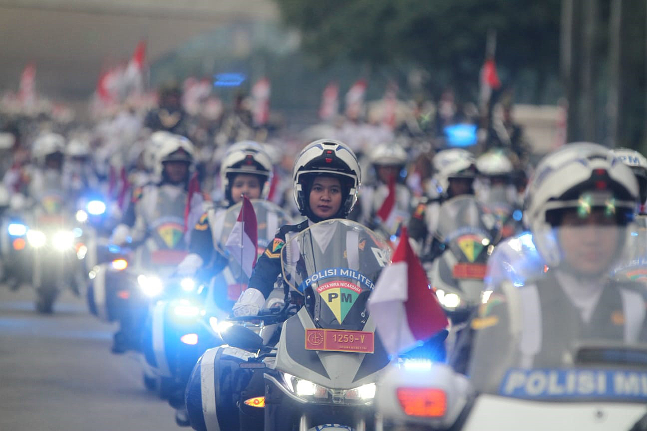 Gladi bersih penurunan bendera di Istana Merdeka. (Agus Priatna/SinPo.id)