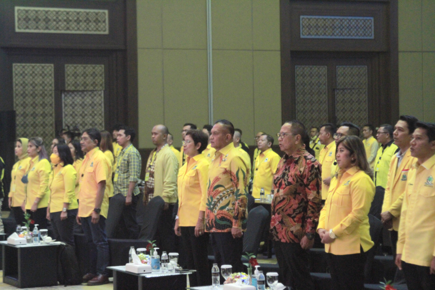 Sekjen DPP Golkar, Lodewijk F Paulus saat memberkksn sambutan Rakornas MPO 2022 Golkar sudah ditargetkan wajib menang pilpres 2024 (Ashar/SinPo.id)