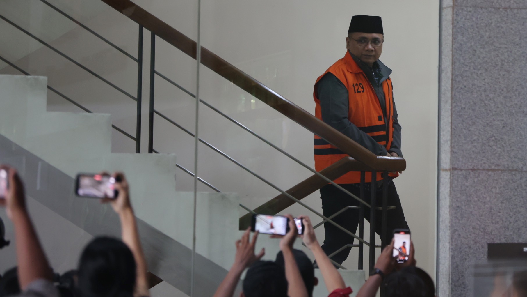 Gus Yaqut tiba di KPK. (Agus Priatna/SinPo.id)