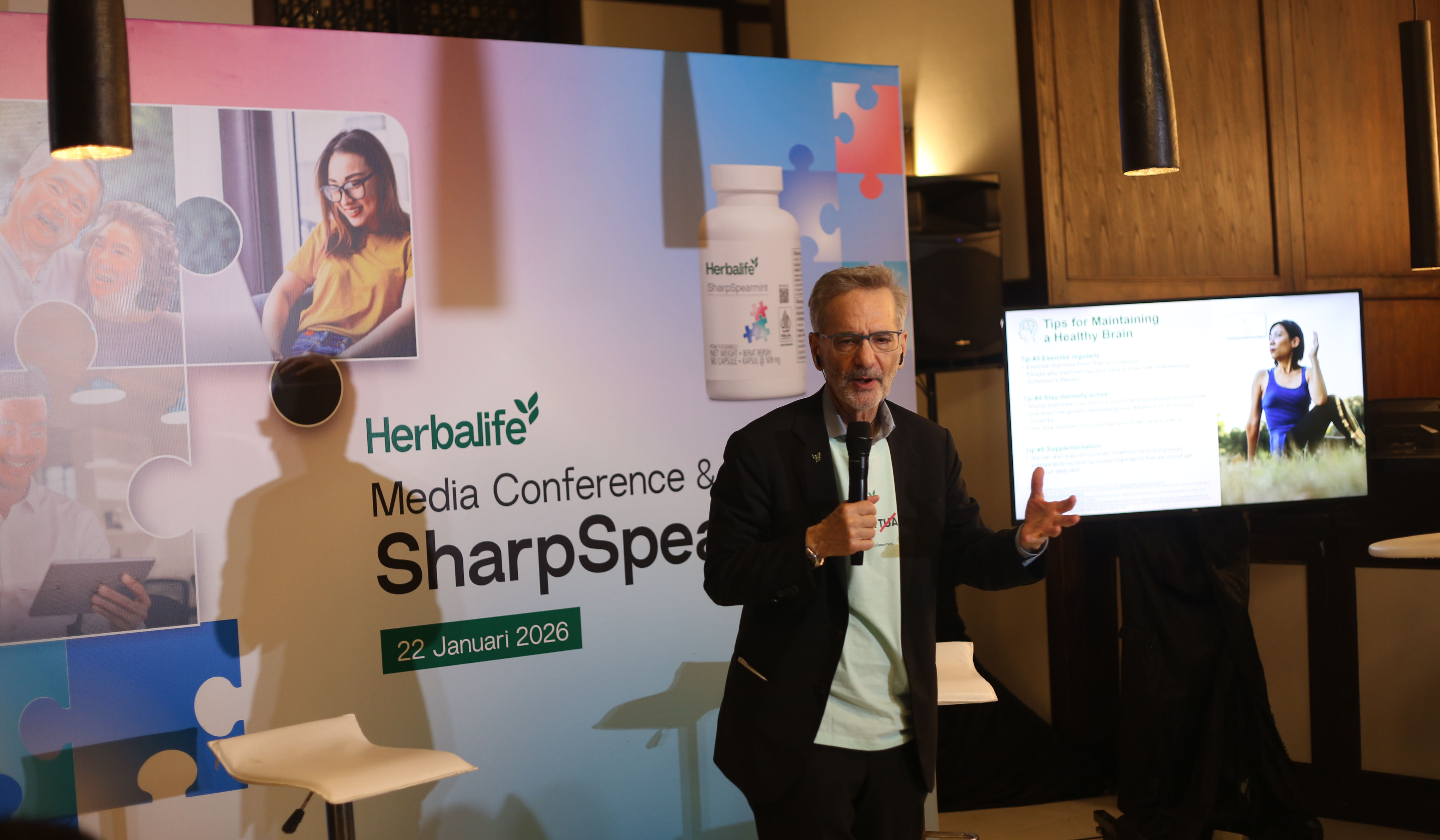 Herbalife Indonesia luncurkan SharpSpearmint. (Agus Priatna/SinPo.id)