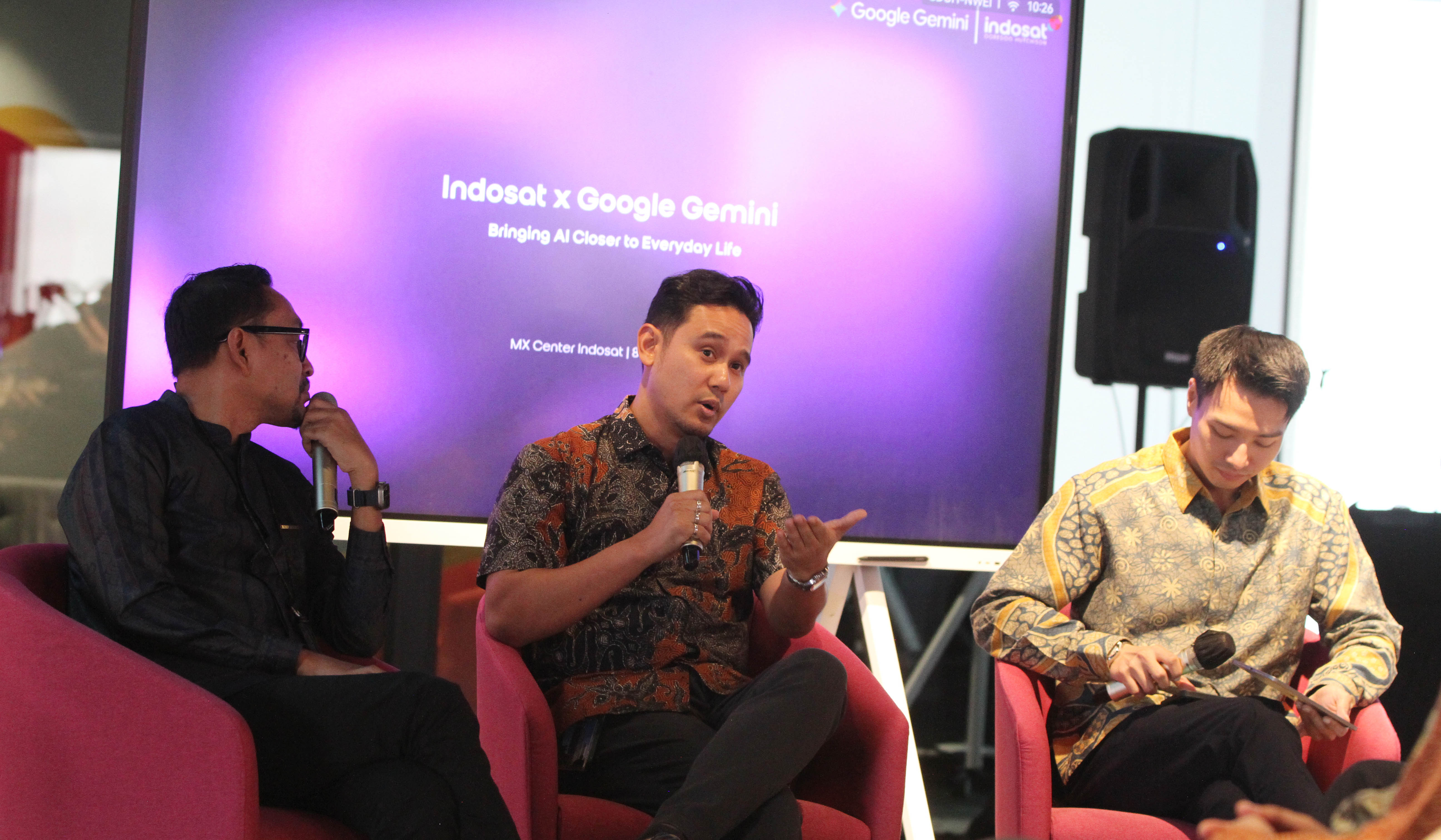 Indosat & Google hadirkan paket gemini AI. (Agus Priatna/SinPo.id)