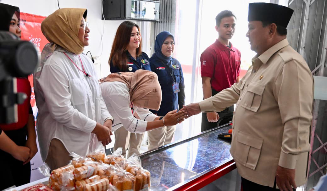 Prabowo resmikan koperasi desa/kelurahan merah putih. (Agus Priatna/BPMI Setpres/SinPo.id)