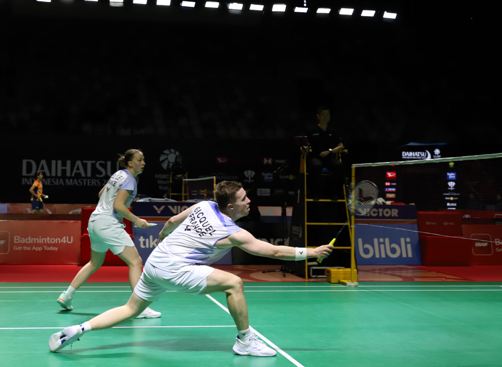 Ganda Campuran Jafar Hidayatullah/Felisha Pasaribu berhasil melaju ke babak Semifinal Daihatsu Indonesia Master 2026 (Ashar/SinPo.id)