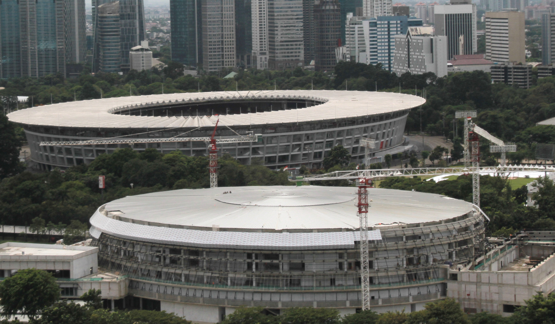 Jakarta akan segera mempunyai lapangan basket berstandar Internasional di Gelora Bung Karno yang nantinya akan dipakai ajang pertandingan FIBA Basketball World Cup 2023 (Ashar/SinPo.id)
