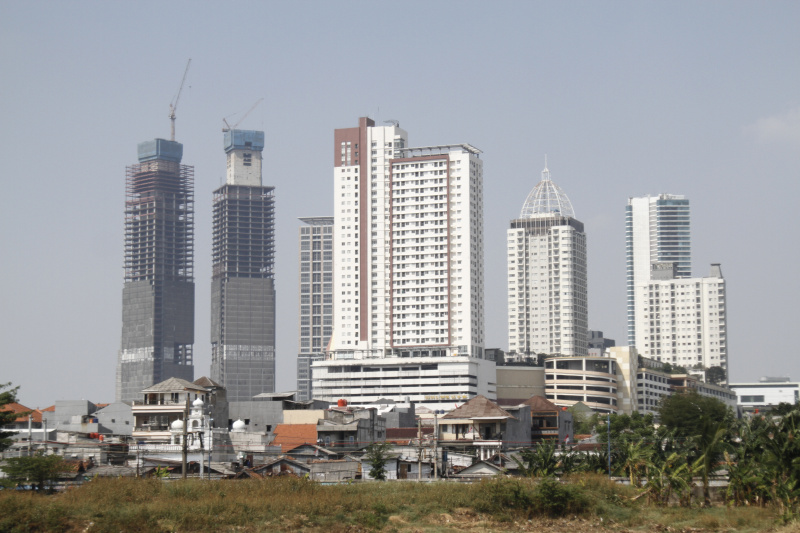 Jakarta masuk peringkat ketiga dengan kualitas polusi udara terburuk di dunia (Ashar/SinPo.id)