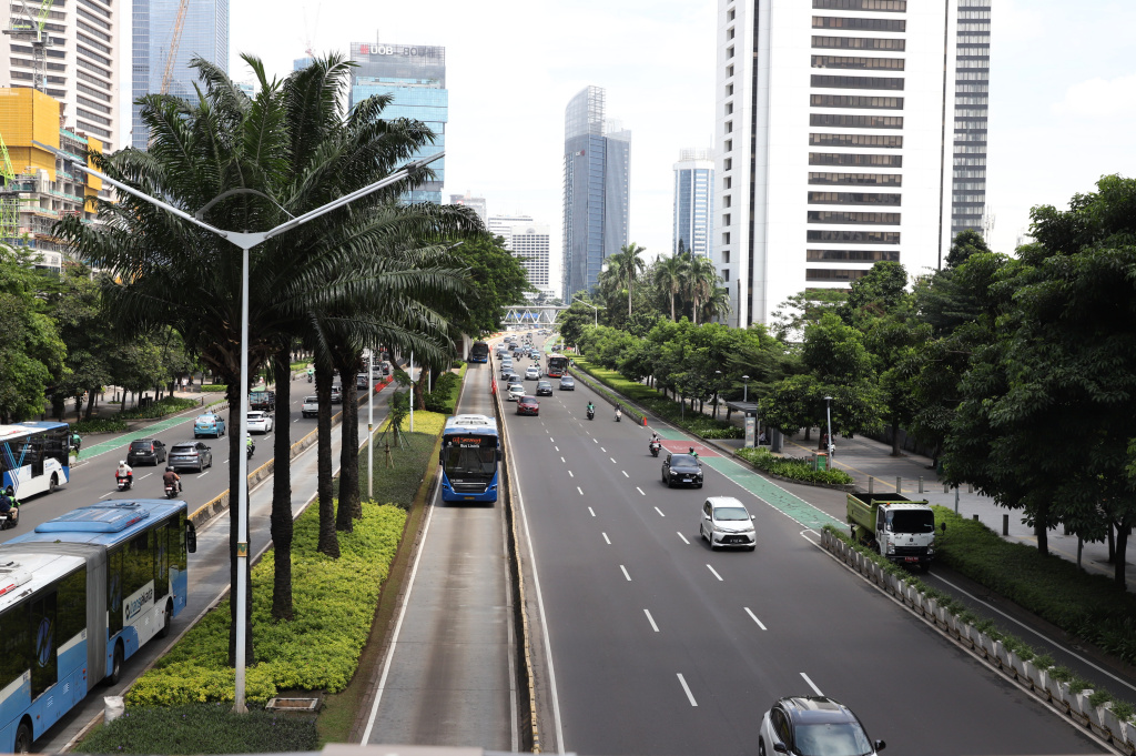 Sejumlah jalan protokol Jakarta tampak sangat lenggang saat Libur Natal dan Tahun Baru (Ashar/SinPo.id)