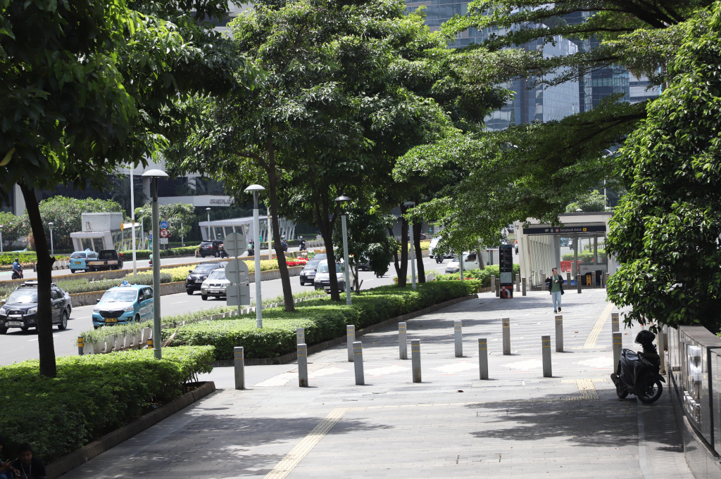 Sejumlah jalan protokol Jakarta tampak sangat lenggang saat Libur Natal dan Tahun Baru (Ashar/SinPo.id)