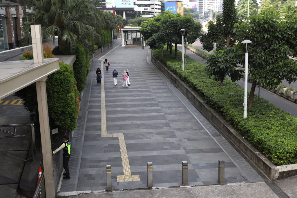 Terlihat jalanan Sudirman sangat lenggang libur panjang Jumat Agung (Ashar/SinPo.id)