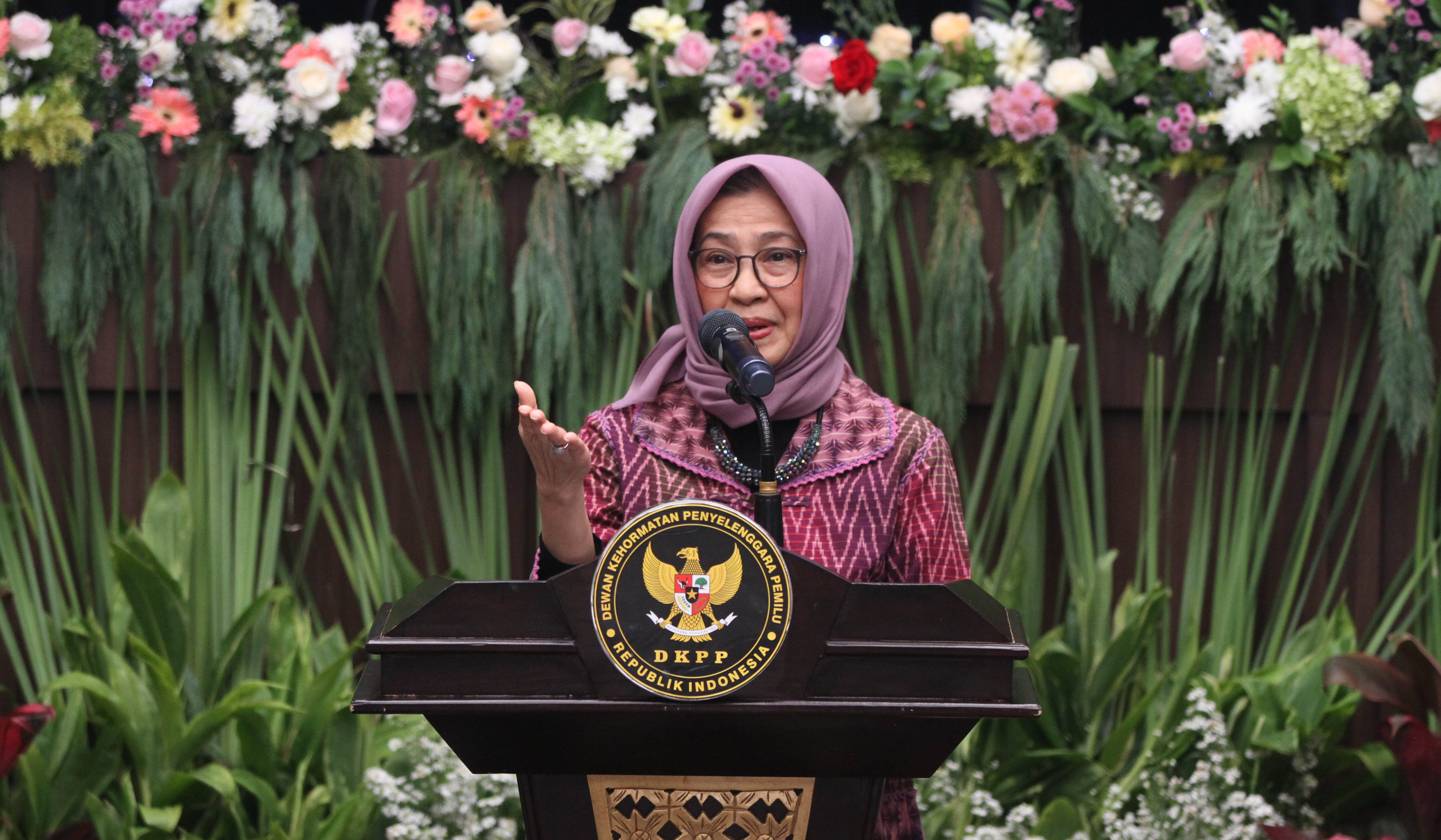 Peluncuran buku Jimly Asshiddiqie. (Agus Priatna/SinPo.id)