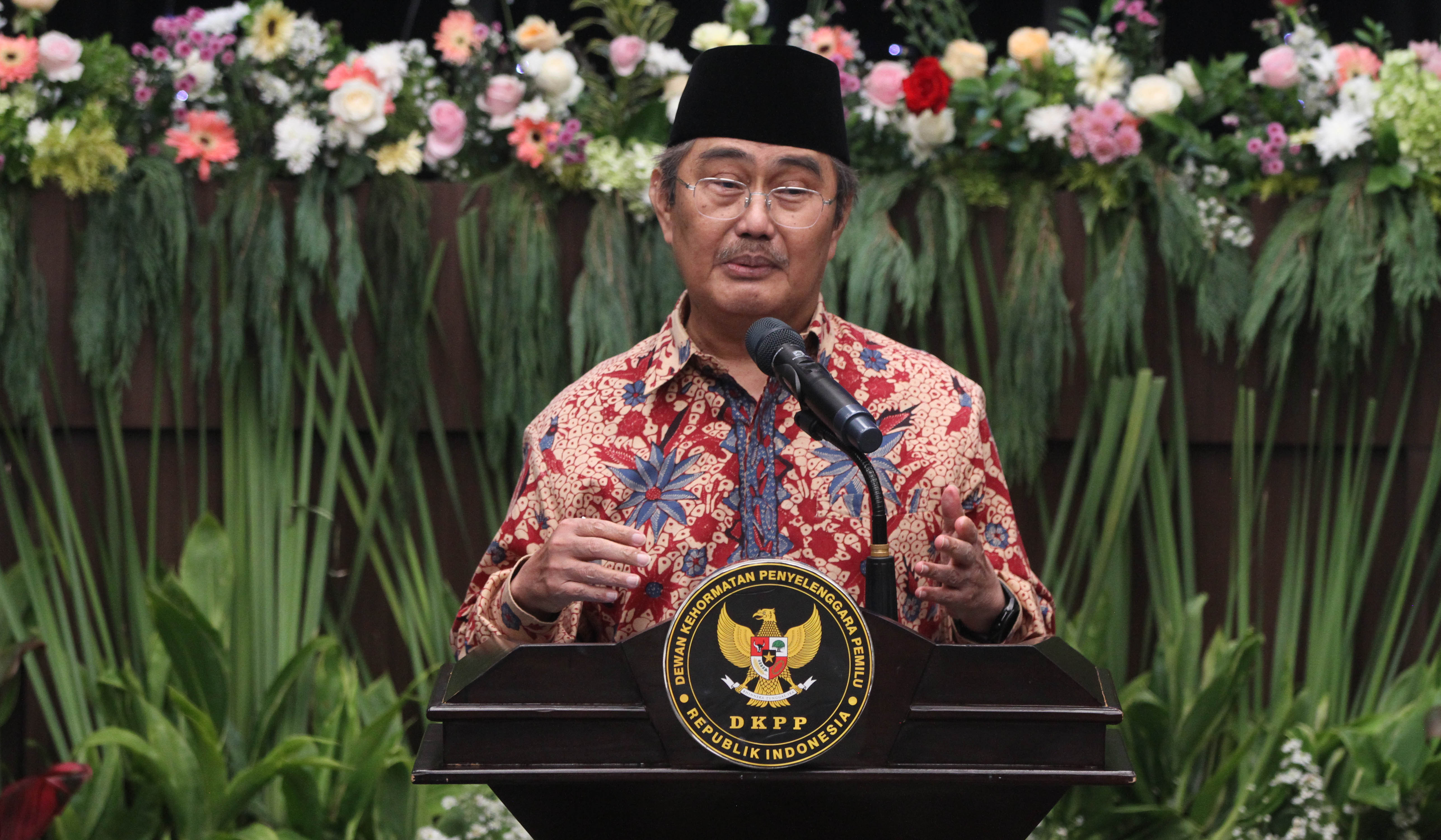 Peluncuran buku Jimly Asshiddiqie. (Agus Priatna/SinPo.id)