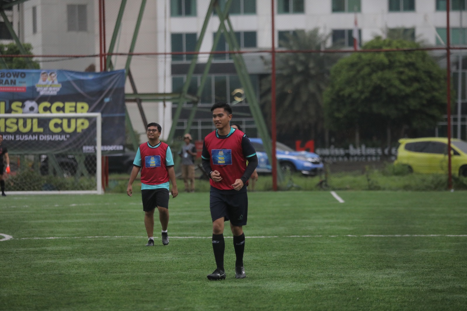 Ketua Umum PSI Kaesang Pangarep ikut ramaikan Turnament Mini Soccer Samsul Cup Prabowo-Gibran (Ashar/SinPo.id)