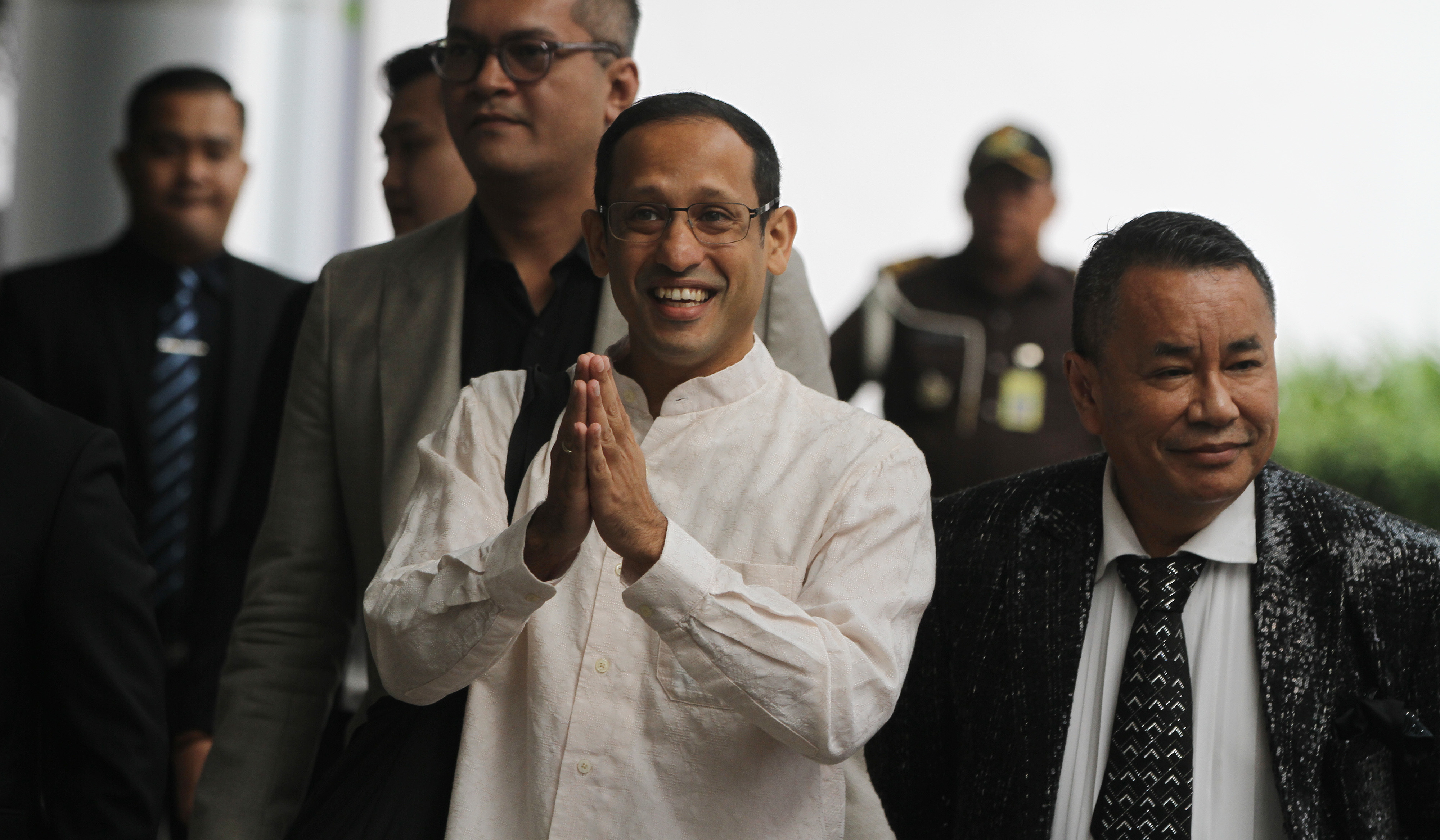 Nadiem Makarim saat memenuhi panggilan Kejagung di Jakarta. (Agus Priatna/SinPo.id)