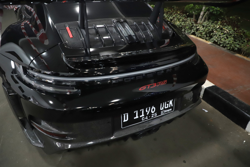 Kejagung kembali menyita 3 mobil mewah terkait kasus CPO (Ashar/SinPo.id)