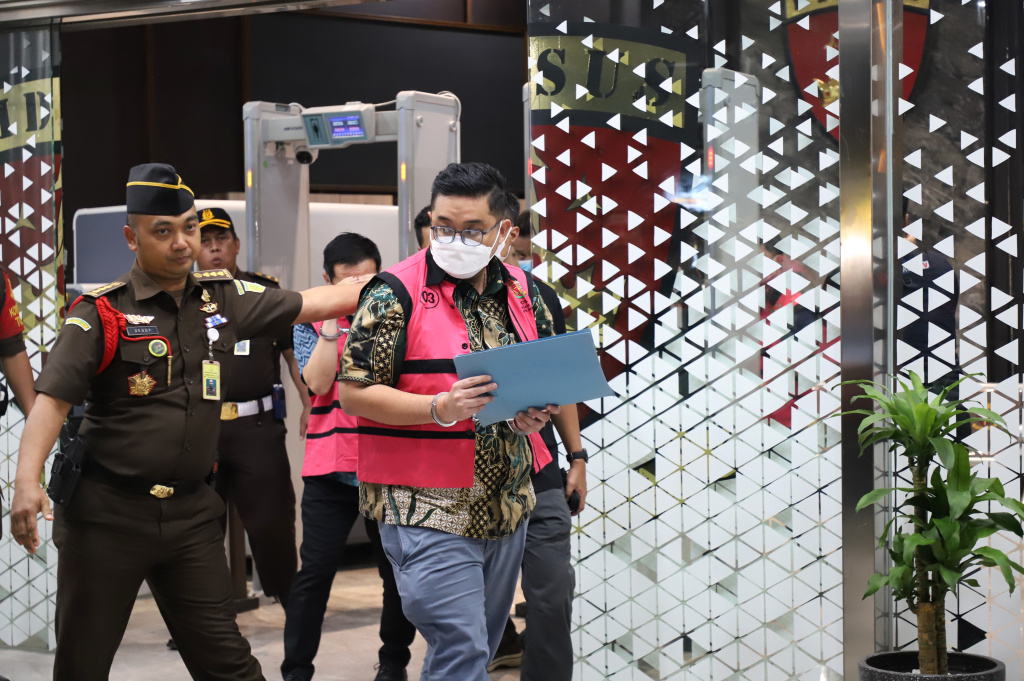 Kejagung tetapkan 11 tersangka kasus dugaan CPO yang merugikan negara Rp.14 Triliun (Ashar/SinPo.id)