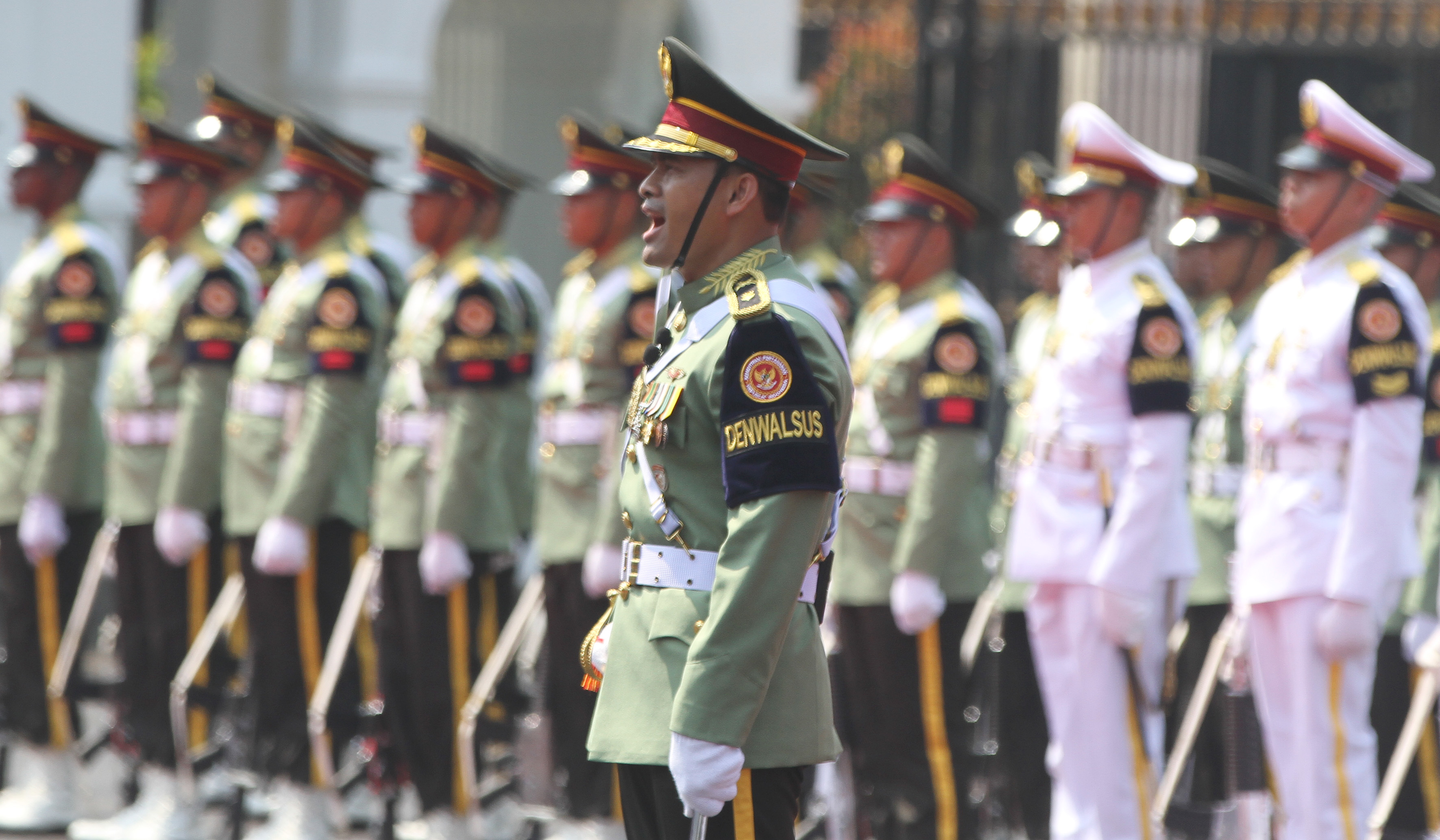 Komisi IX DPR gelar raker dengan Menaker Yassierli bahas laporan keuangan APBN TA 2024 (Ashar/SinPo.id)