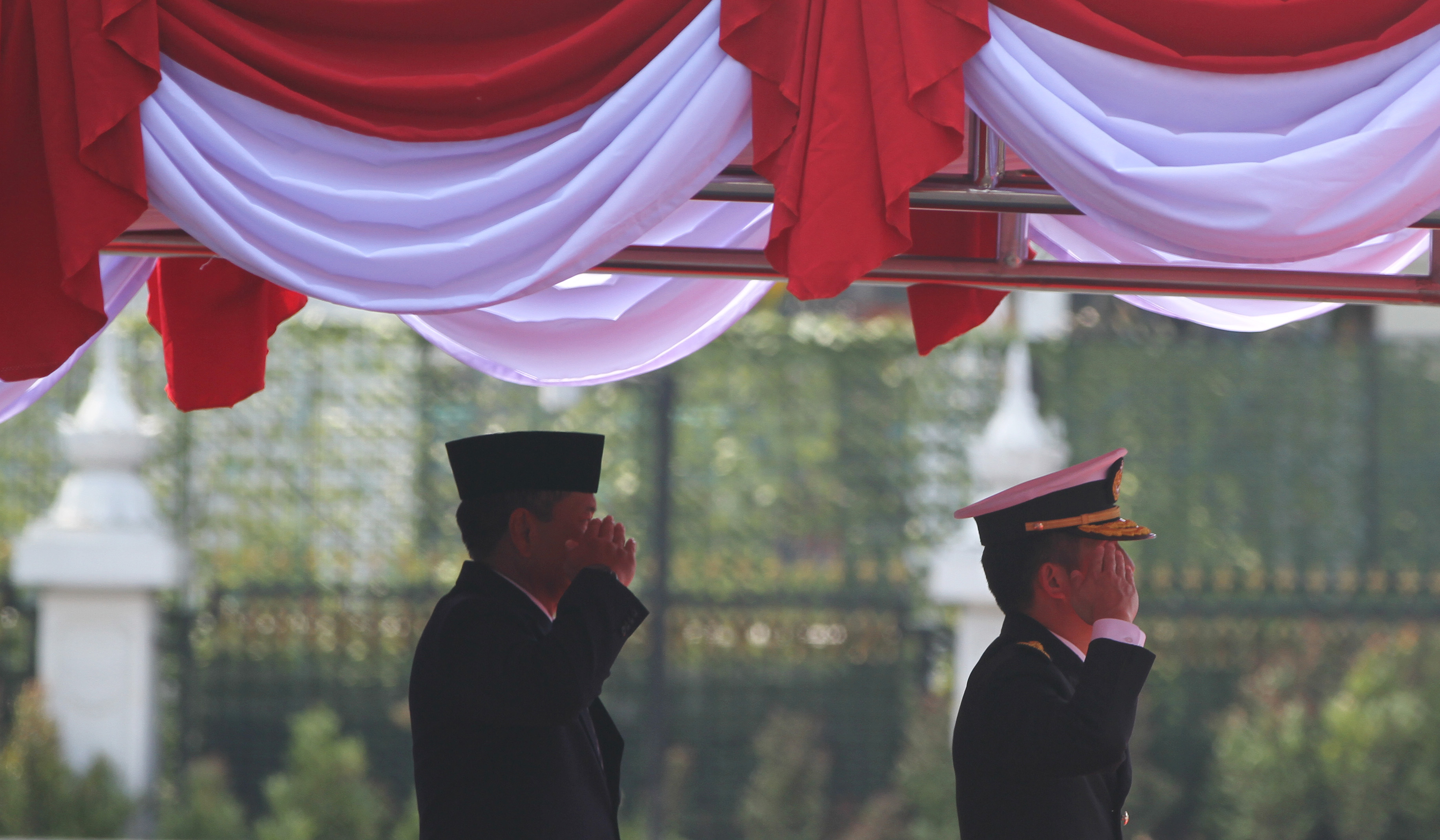 Kemenhan saat menerima kunjungan Panglima Angkatan Bersenjata Singapura Laksamana Madya Aaron Beng. (Agus Priatna/SinPo.id)