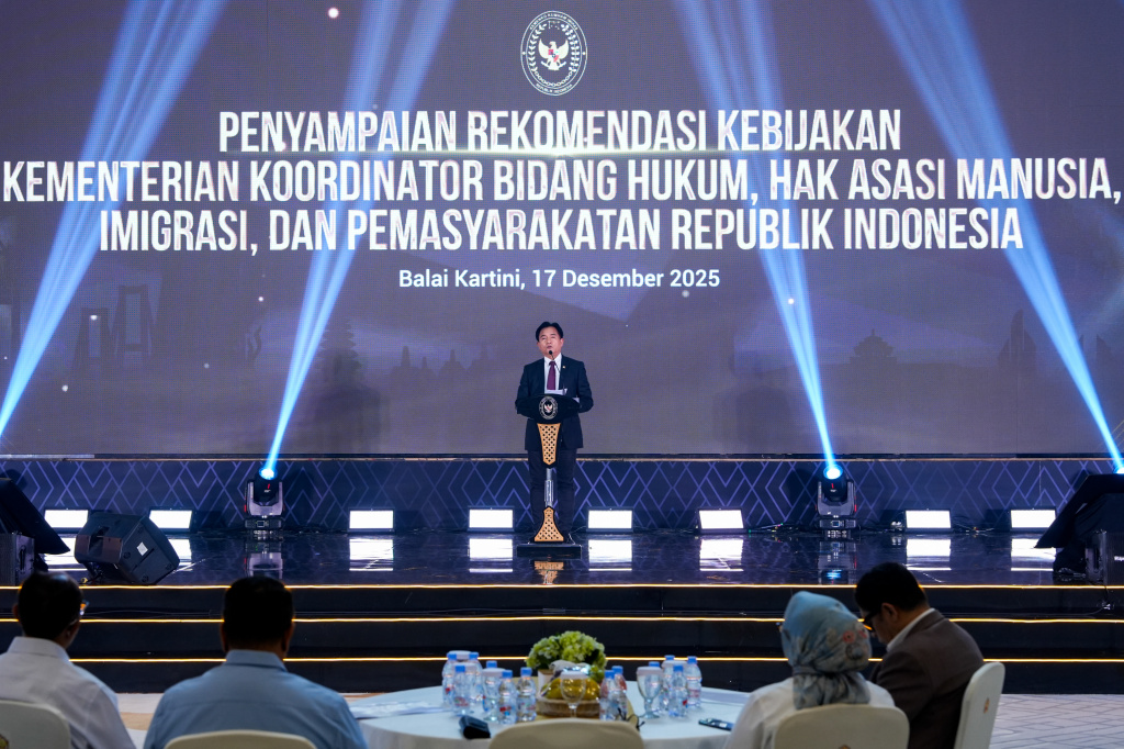 Menko Kumham Imipas Yusril Ihza Mahendra sampaikan Penyampaian 33 Rekomendasi Kebijakan (Ashar/SinPo.id)