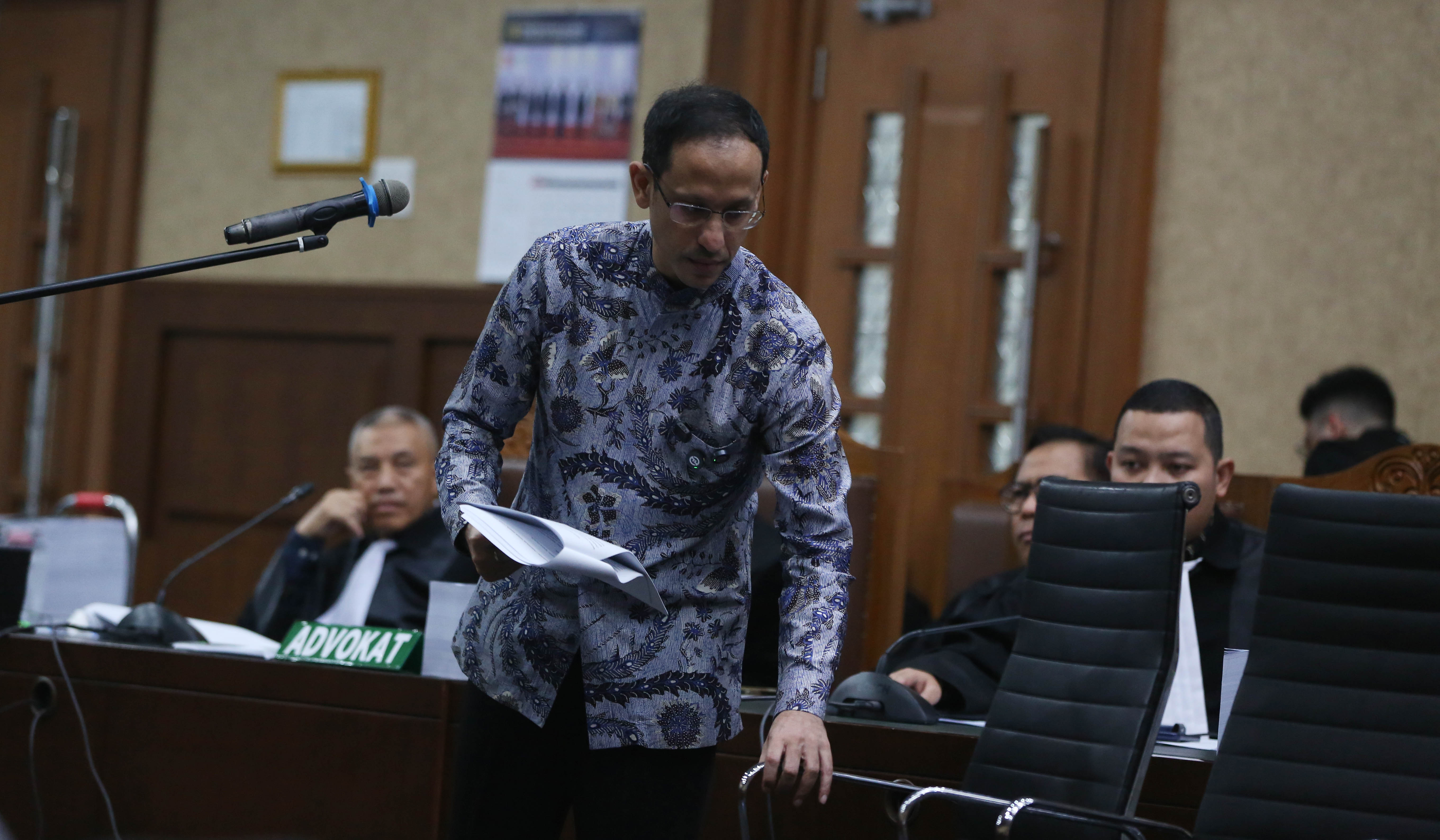 Nadiem saat menjalani sidang lanjutan dengan agenda pembacaan pledoi. (Agus Priatna/SinPo.id)