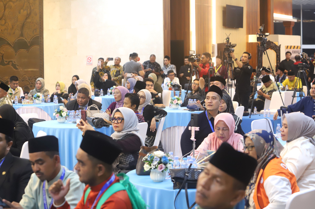 Ketua DPD RI Sultan Bachtiar Najamudin resmi Buka Konvensyen DMDI ke-23 (Ashar/SinPo.id)