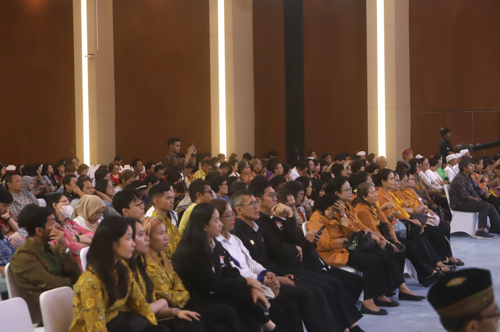 Ketua DPD RI Sultan Bachtiar Najamuddim menghadiri peringatan World Interfaith Harmony Week 2026 (Ashar/SinPo.id)