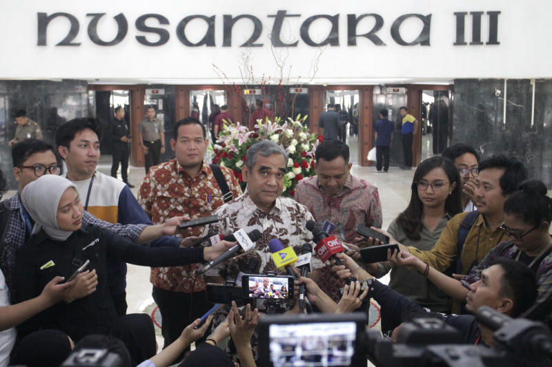 Ketua MPR RI Ahmad Muzani meminta kajian kebijakan komprehensif untuk para Menteri Kabinet Merah Putih membantu pemerintahan Presiden Prabowo Subianto (Ashar/SinPo.id)