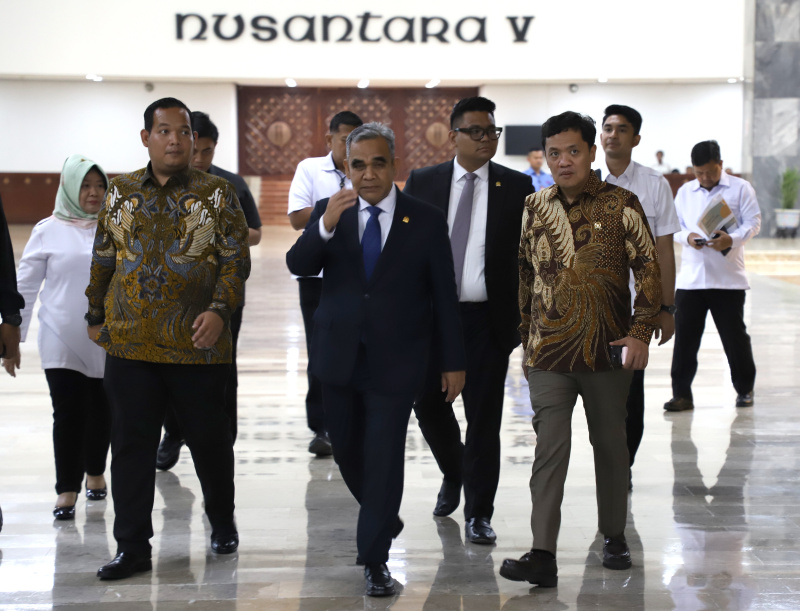 Sekjen MPR Siti Fauziah memberikan keterangan pers menyampaikan bahwa dalam Rapim tersebut membahas persiapan pelaksanaan pidato Presiden dalam sidang tahunan (Ashar/SinPo.id)