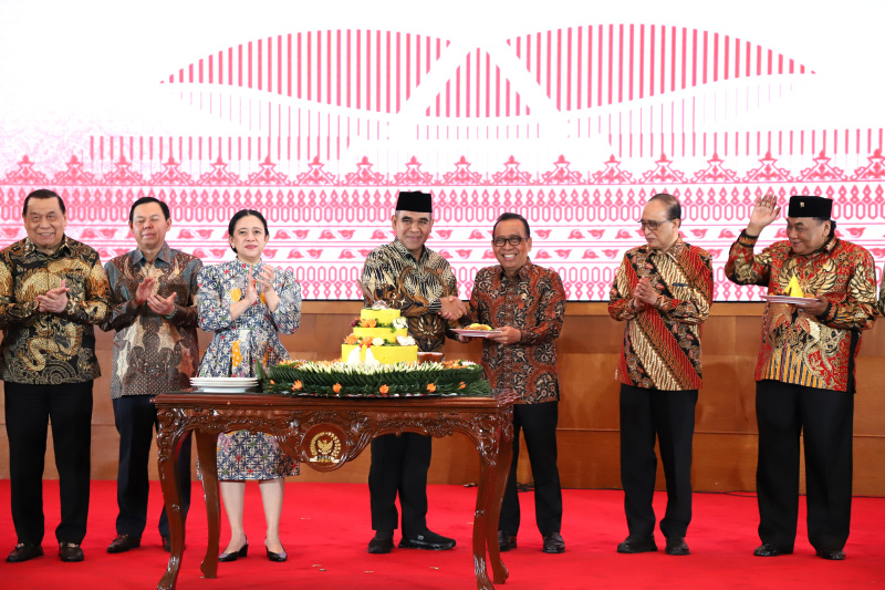 Ketua MPR RI Ahmad Muzani Hadiri Peringatan Hari Konstitusi (Ashar/SinPo.id)