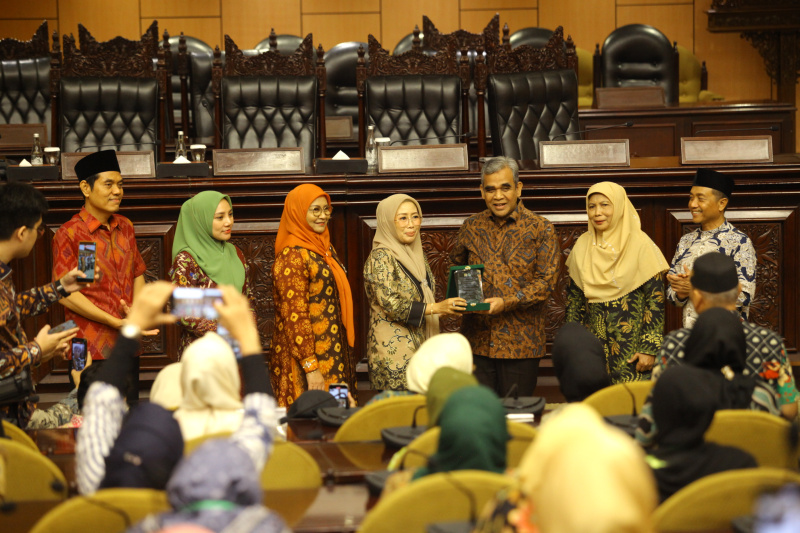 Ketua MPR RI Ahmad Muzani menghadiri acara seminar kebangsaan