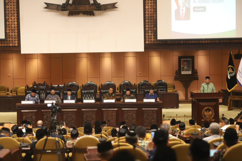 Ketua MPR RI Ahmad Muzani hadiri seminar nasional ASFA Foundation di Gedung Nusantara V (Ashar/SinPo.id)