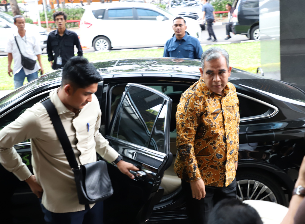 Ketua MPR RI Ahmad Muzani Sambangi BPK RI bersilaturahmi dan membahas isu strategis terkait pengelolaan keuangan negara (Ashar/SinPo.id)